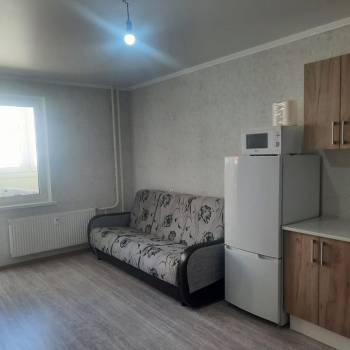 Сдается 1-комнатная квартира, 45 м²