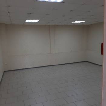 Сдается Нежилое помещение, 71 м²