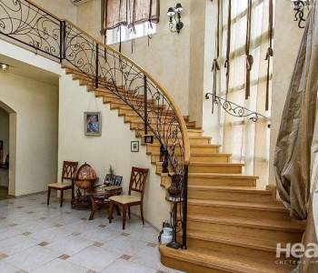 Продается Дом, 337 м²