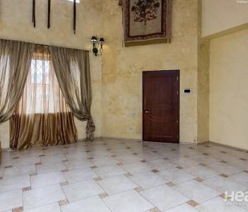 Продается Дом, 337 м²