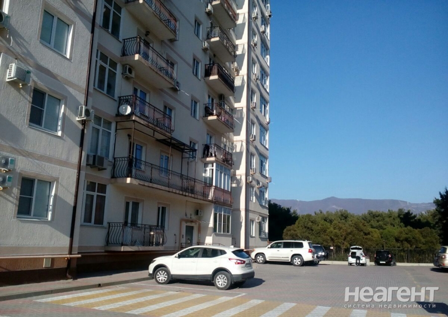 Продается 3-х комнатная квартира, 105 м²