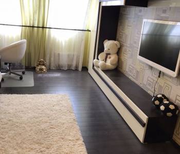 Продается Многокомнатная квартира, 120 м²