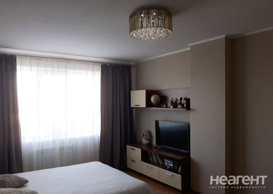 Продается 1-комнатная квартира, 46,1 м²