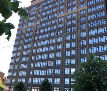 Продается 1-комнатная квартира, 48 м²