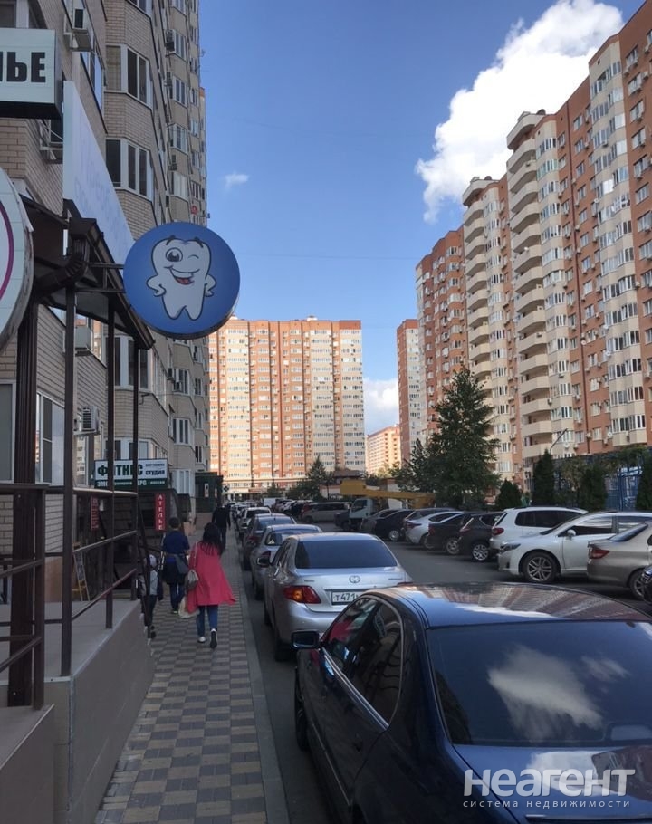 Продается 2-х комнатная квартира, 64 м²