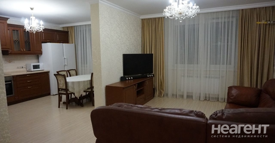 Продается 3-х комнатная квартира, 100 м²