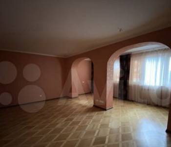 Продается Многокомнатная квартира, 127 м²