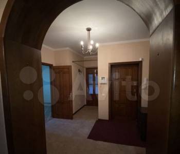Продается Многокомнатная квартира, 127 м²