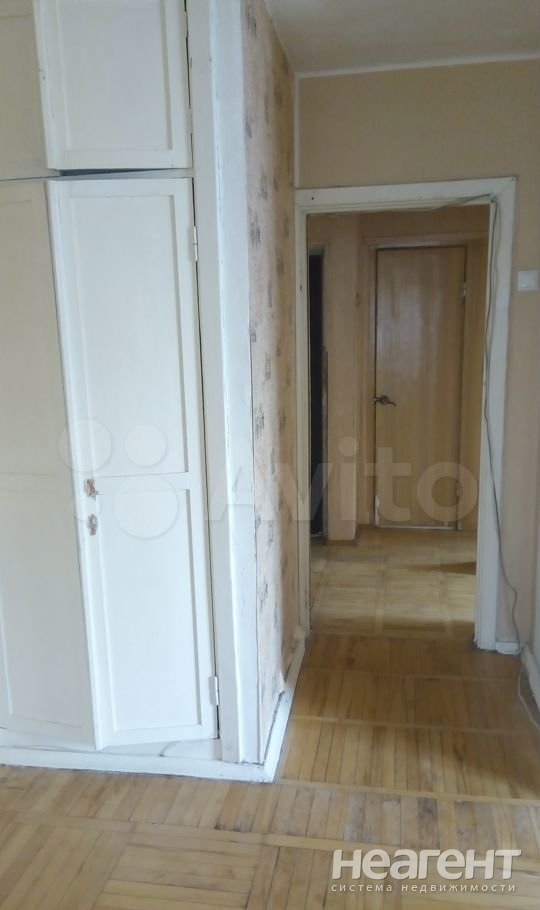 Продается 3-х комнатная квартира, 54 м²