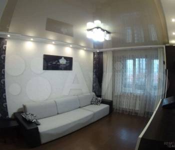 Сдается 2-х комнатная квартира, 77 м²