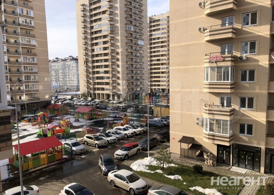 Сдается 1-комнатная квартира, 39 м²