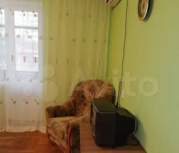 Продается 1-комнатная квартира, 41 м²