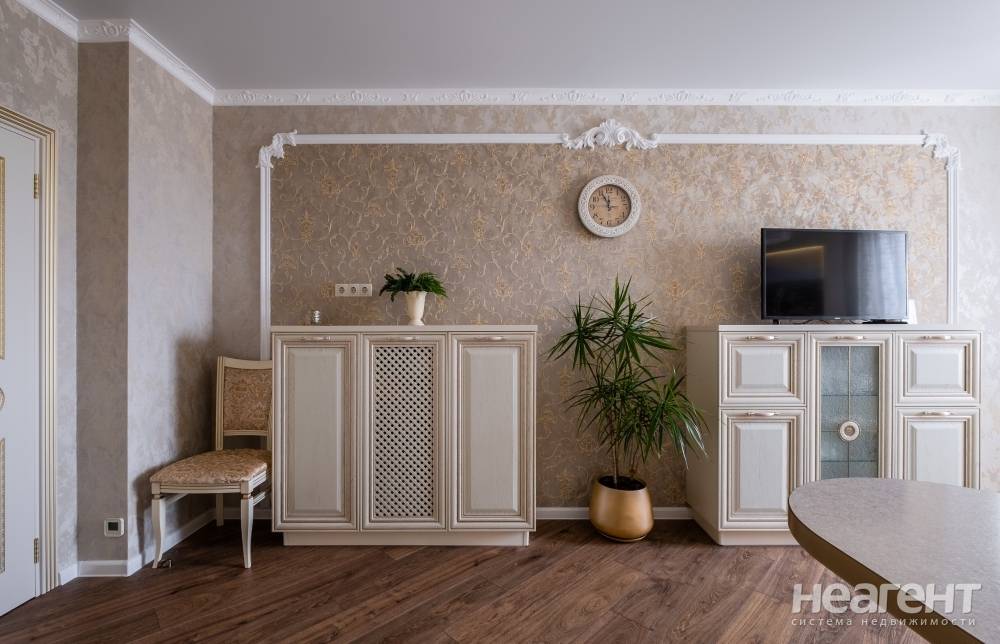 Продается 3-х комнатная квартира, 111 м²