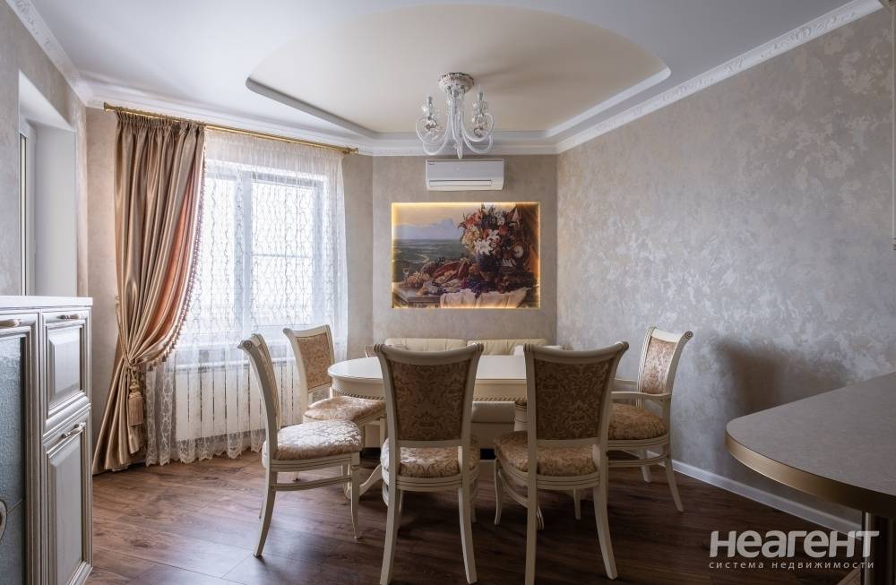 Продается 3-х комнатная квартира, 111 м²