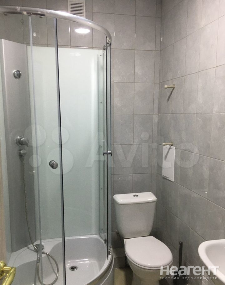 Продается 1-комнатная квартира, 27 м²