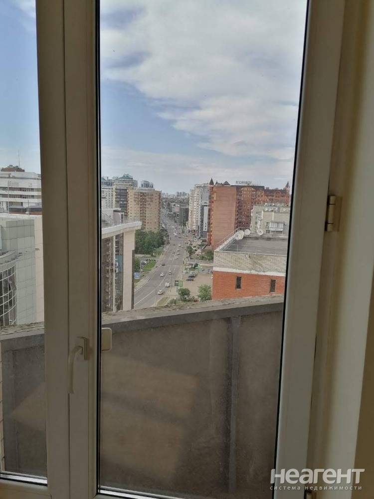 Продается 3-х комнатная квартира, 125 м²