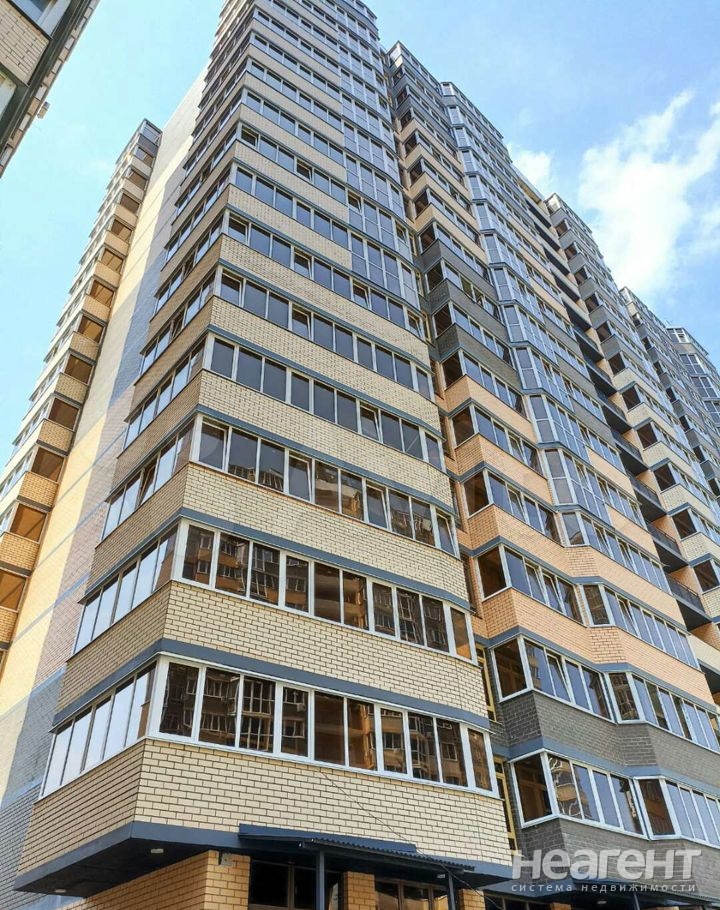 Продается 2-х комнатная квартира, 75 м²