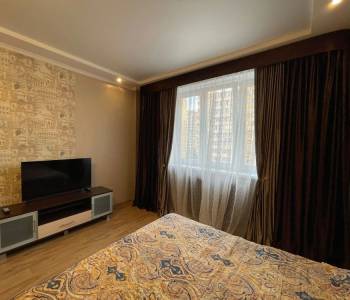 Сдается 1-комнатная квартира, 52 м²