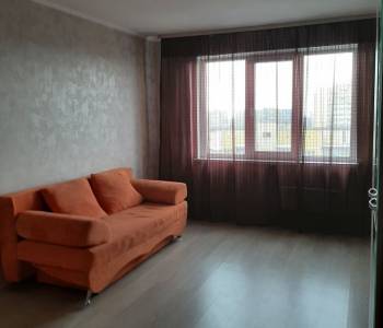 Сдается 1-комнатная квартира, 40 м²