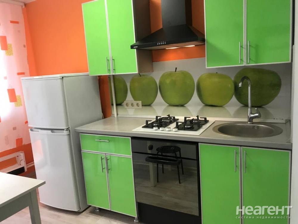 Сдаю 1-комнатную квартиру (ул. Стасова), собственник