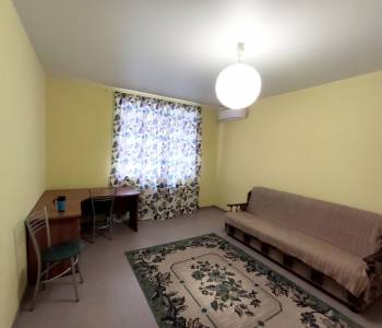 Сдается 1-комнатная квартира, 35 м²