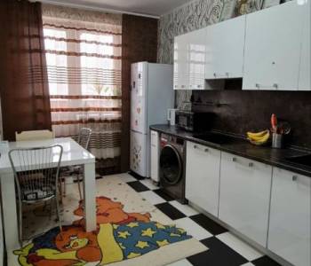 Продается 2-х комнатная квартира, 61 м²