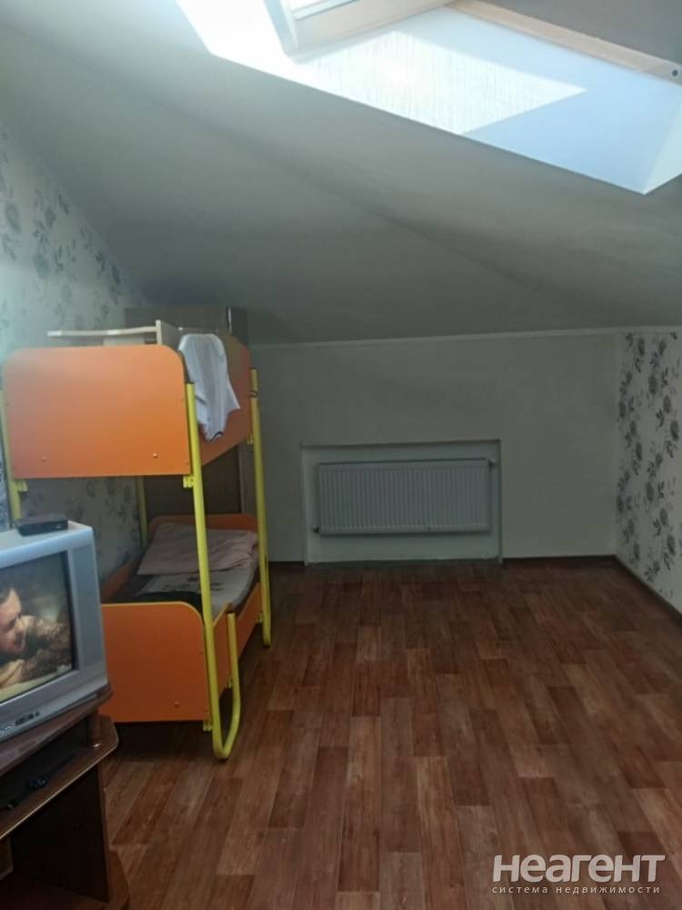 Продается 1-комнатная квартира, 34 м²