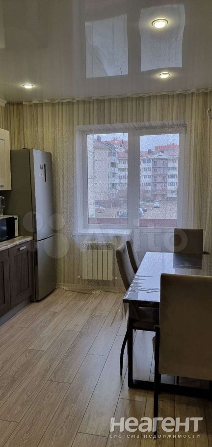 Продается 1-комнатная квартира, 45 м²