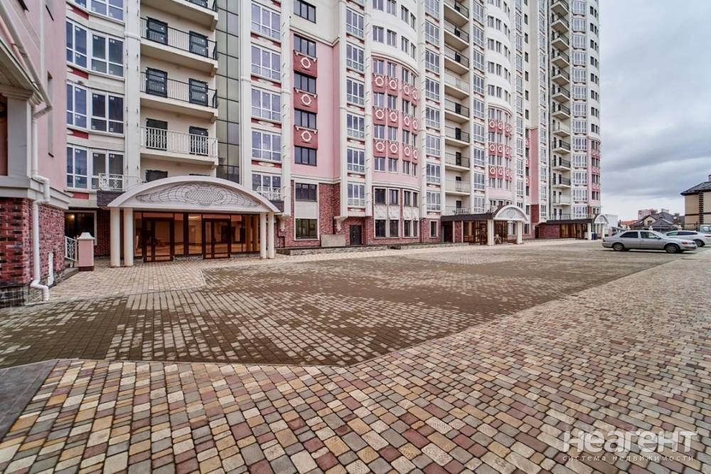 Продается 2-х комнатная квартира, 77,8 м²