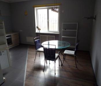 Продается Дом, 193 м²