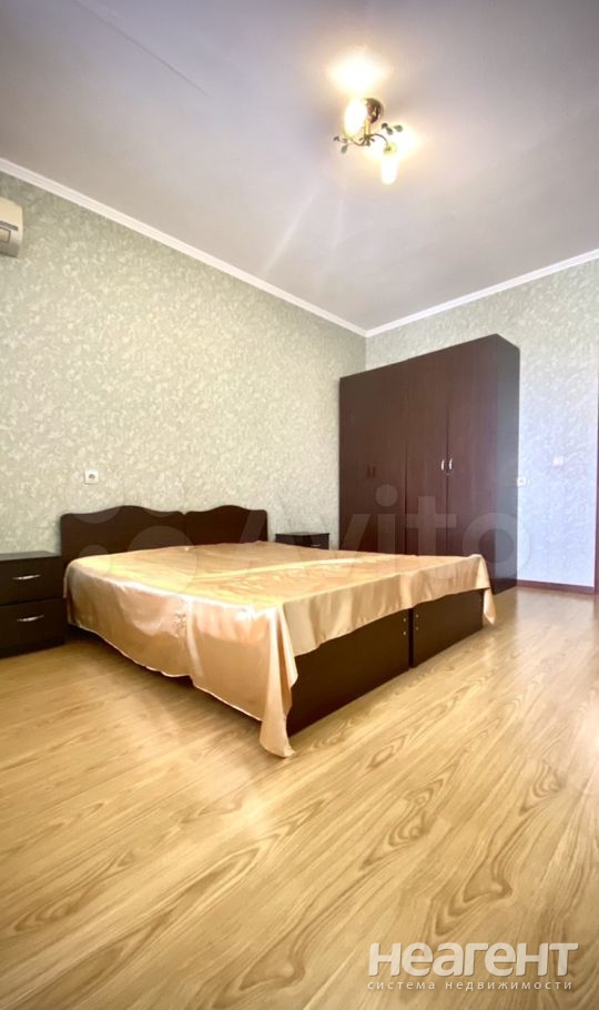 Продается 3-х комнатная квартира, 114 м²