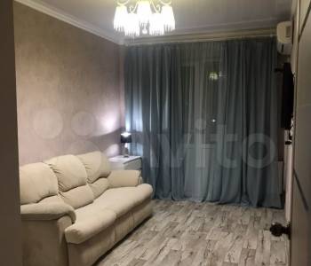 Сдается 1-комнатная квартира, 42 м²