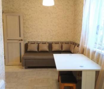 Продается 1-комнатная квартира, 40 м²