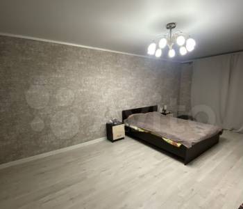 Продается 1-комнатная квартира, 50 м²