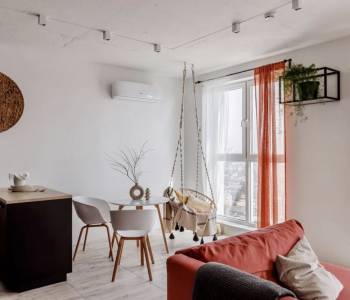 Продается 1-комнатная квартира, 42 м²