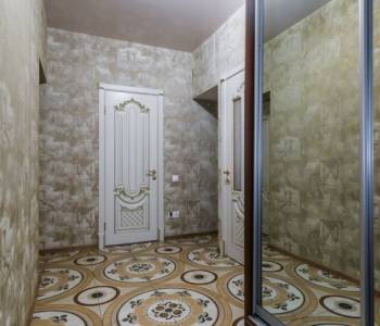 Продается 2-х комнатная квартира, 72 м²