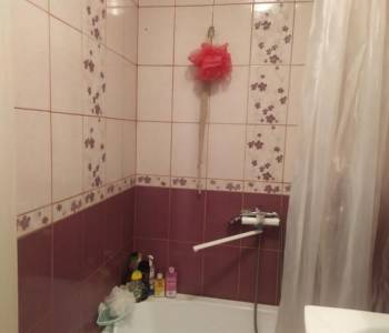 Продается 1-комнатная квартира, 32 м²