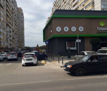Продается 1-комнатная квартира, 47 м²