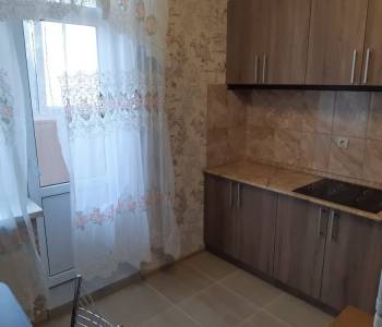Сдается 1-комнатная квартира, 35 м²