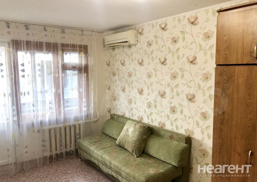 Сдается 1-комнатная квартира, 32 м²