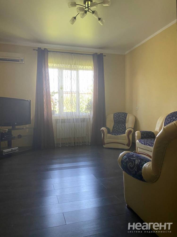 Продается Дом, 121 м²