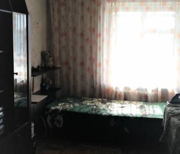 Продается Многокомнатная квартира, 80 м²