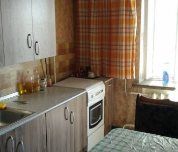 Продается Многокомнатная квартира, 80 м²