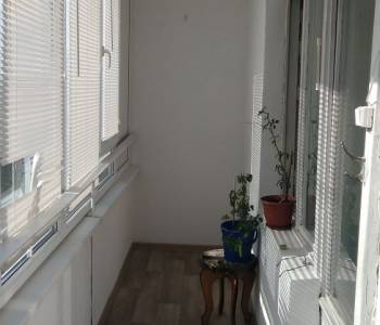 Продается Многокомнатная квартира, 80 м²