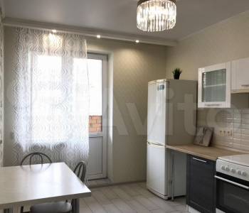 Сдается 1-комнатная квартира, 39 м²