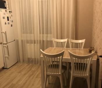 Сдается 1-комнатная квартира, 37,5 м²