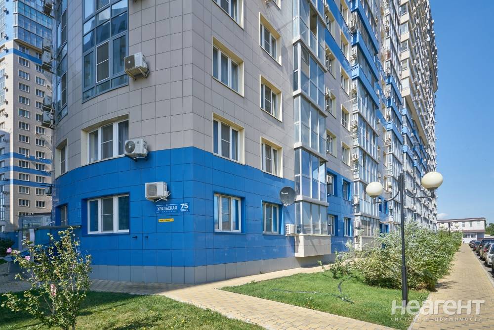 Продается 1-комнатная квартира, 45 м²