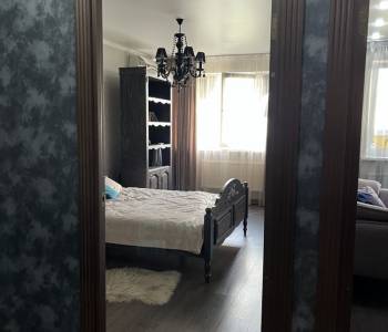 Сдается 1-комнатная квартира, 42 м²