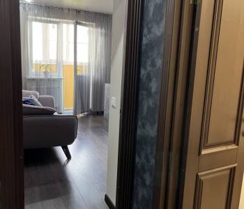 Сдается 1-комнатная квартира, 42 м²