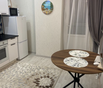 Сдается 1-комнатная квартира, 44 м²